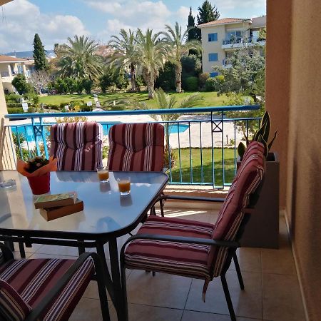 Paradise Gardens II Anastasia Apartment Paphos Eksteriør billede
