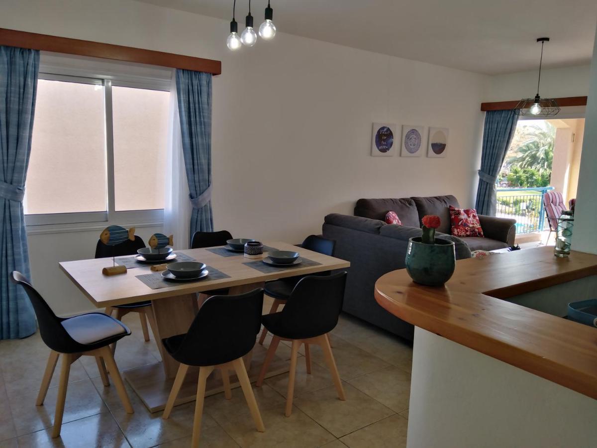 Paradise Gardens II Anastasia Apartment Paphos Eksteriør billede
